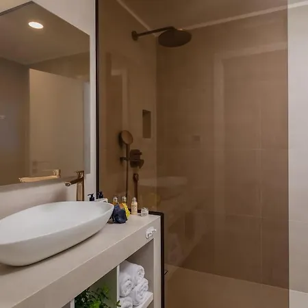 Luxury White Palace With Heated Pool * Trogir