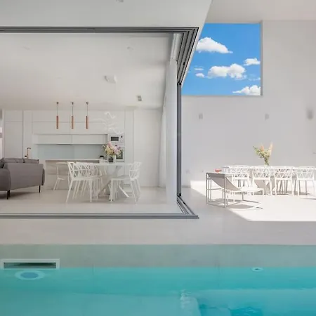 Luxury White Palace With Heated Pool Villa Trogir