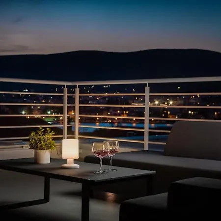 Villa Luxury White Palace With Heated Pool *
