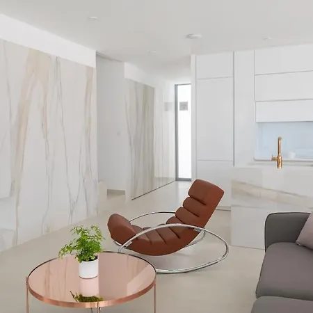 Luxury White Palace With Heated Pool Villa *