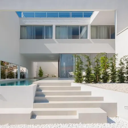 Villa Luxury White Palace With Heated Pool Trogir
