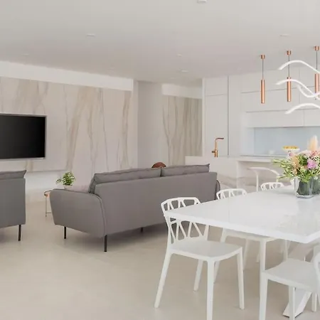 Villa Luxury White Palace With Heated Pool